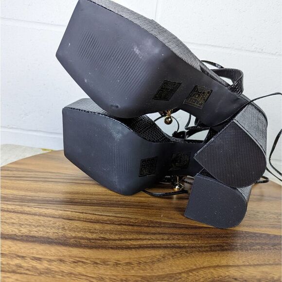 Simmi London Daina Black Patent Faux Snake Print Lace Up Platform Block Heel - Picture 11 of 16